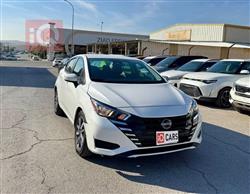 نيسان فيرسا